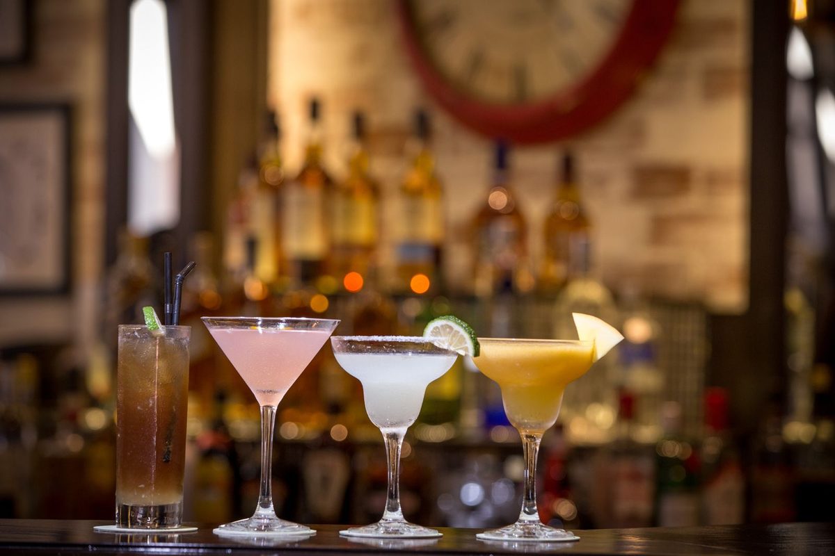Cocktails & Drinks